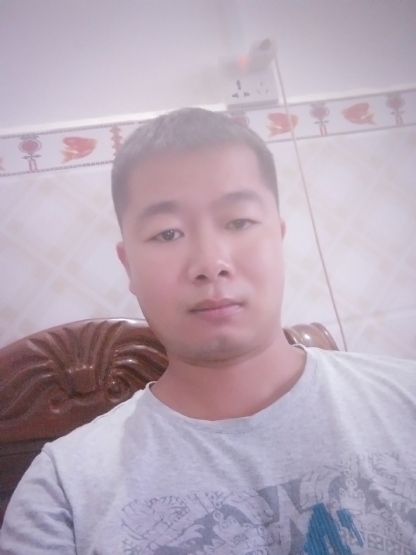 心雨的第一张照片--隆回闪婚服务中心